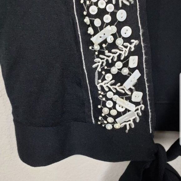 BCBGMaxazria black short-sleeved crop top with crossed tie and rhinestones XS - Picture 7 of 8